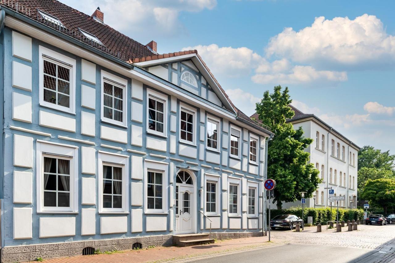 Apartment & Junior-Suite Schlossstrasse Am Park Burgdorf  Exterior photo