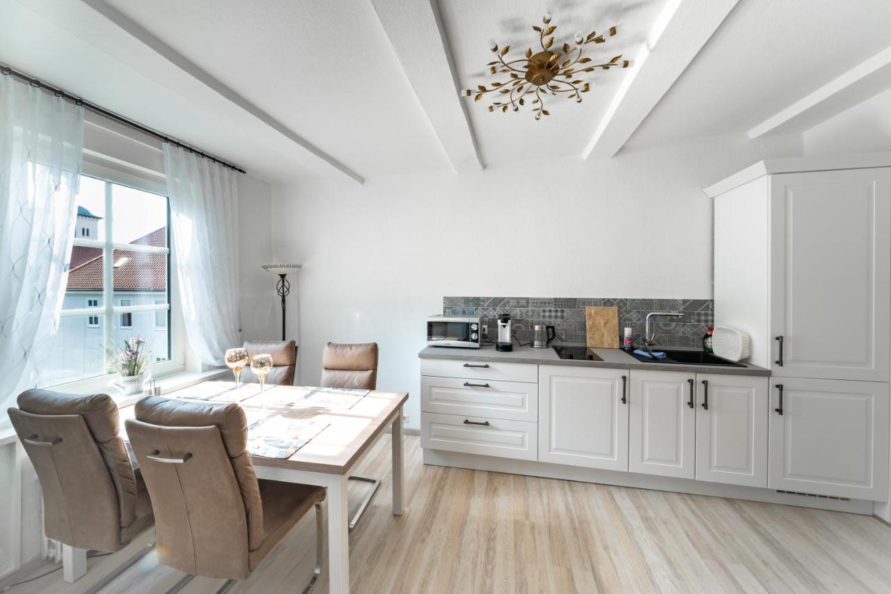 Apartment & Junior-Suite Schlossstrasse Am Park Burgdorf  Exterior photo